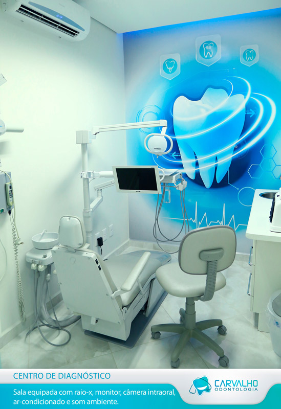 Centro de Diagnóstico da Carvalho Odontologia, equipado com raio-x e câmera intraoral